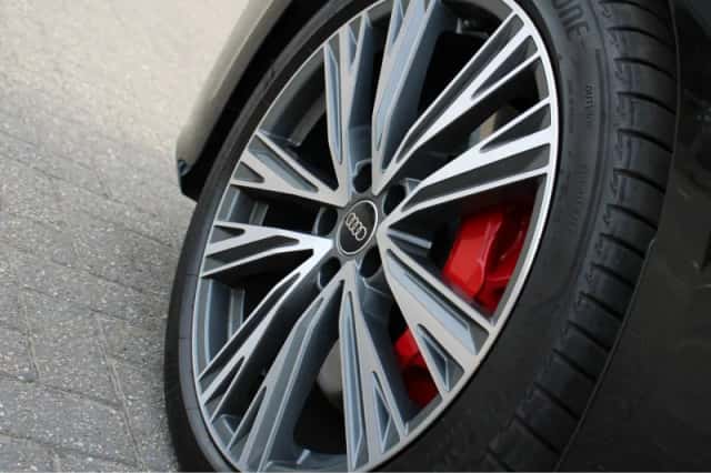 Audi A6 (2024) thumbnail 9