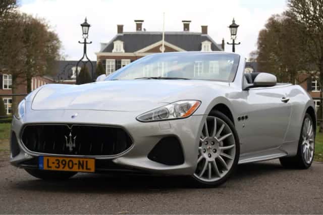 Maserati GranCabrio (2010) thumbnail 2