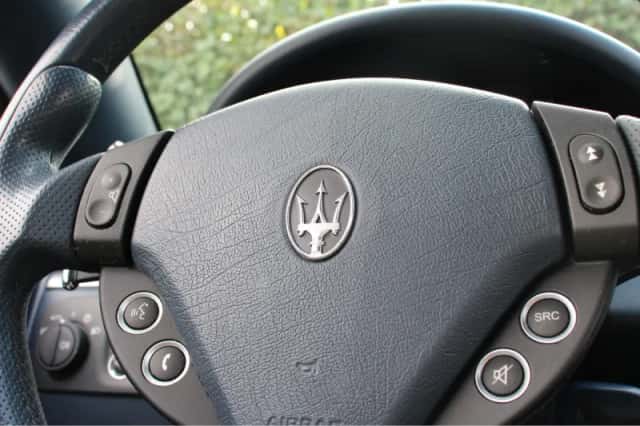 Maserati GranCabrio (2010) thumbnail 16