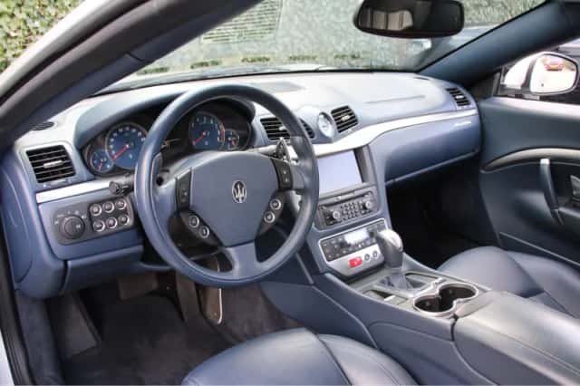 Maserati GranCabrio (2010) thumbnail 7