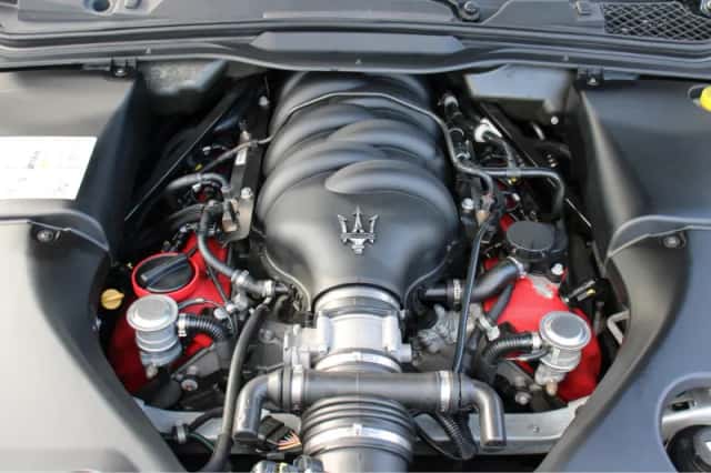 Maserati GranCabrio (2010) thumbnail 10