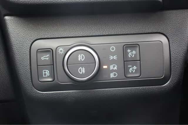 Ford Kuga (2024) thumbnail 14