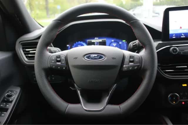 Ford Kuga (2024) thumbnail 47