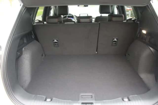 Ford Kuga (2024) thumbnail 48