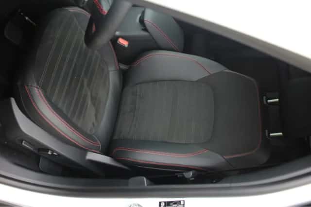 Ford Kuga (2024) thumbnail 51
