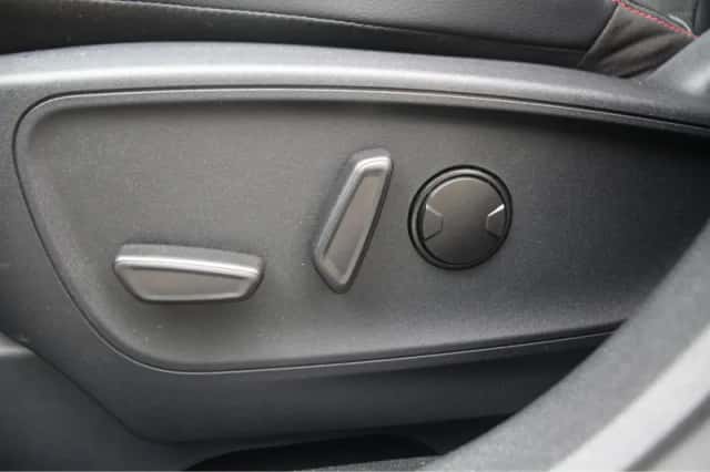 Ford Kuga (2024) thumbnail 9