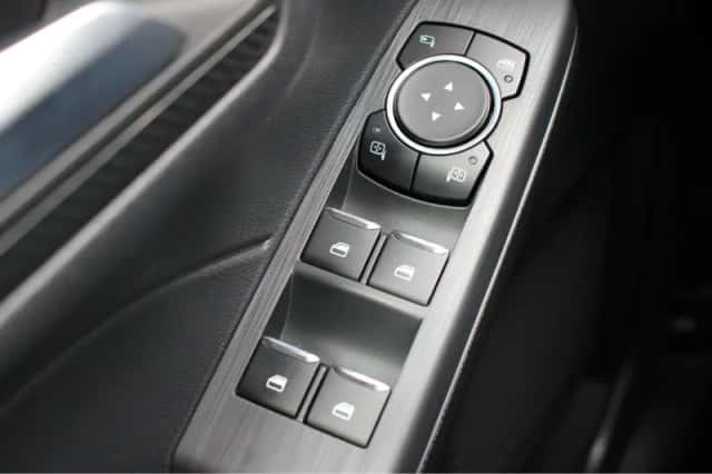 Ford Kuga (2026) thumbnail 32