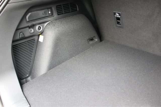 Ford Kuga (2026) thumbnail 48