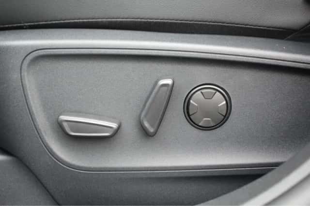 Ford Kuga (2024) thumbnail 12
