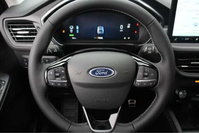 Ford Kuga (2024) thumbnail 14