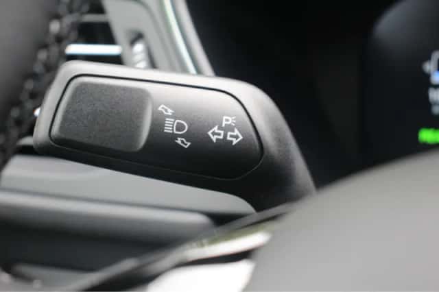 Ford Kuga (2024) thumbnail 17