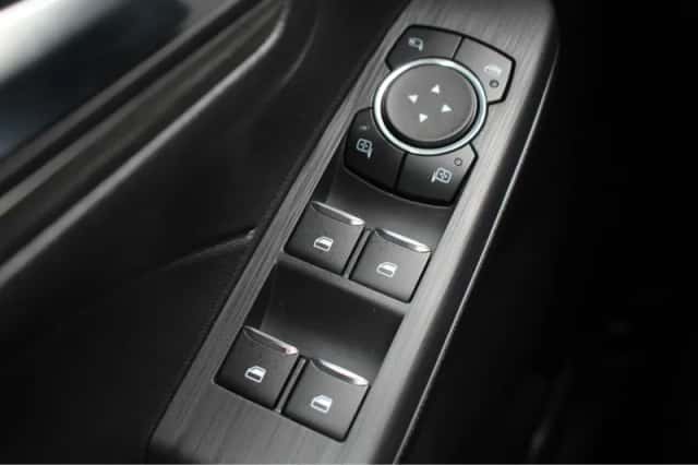 Ford Kuga (2024) thumbnail 20