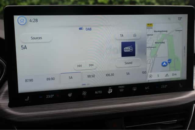 Ford Kuga (2024) thumbnail 36