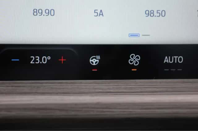 Ford Kuga (2024) thumbnail 10