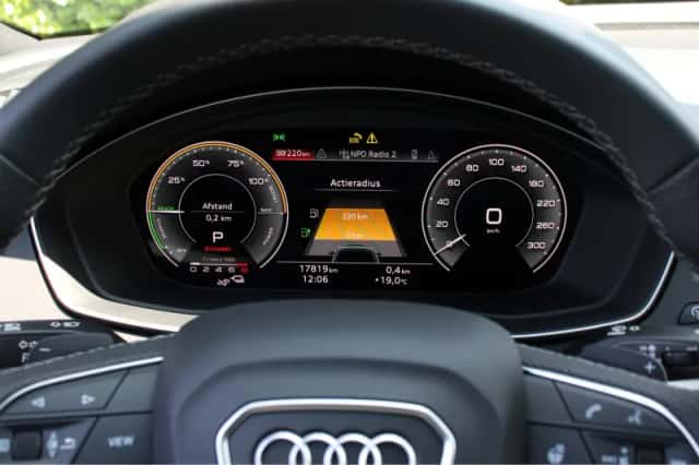 Audi Q5 (2024) thumbnail 15
