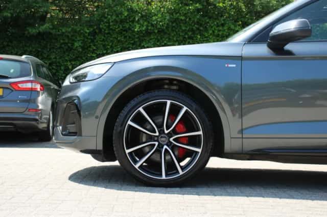 Audi Q5 (2024) thumbnail 22