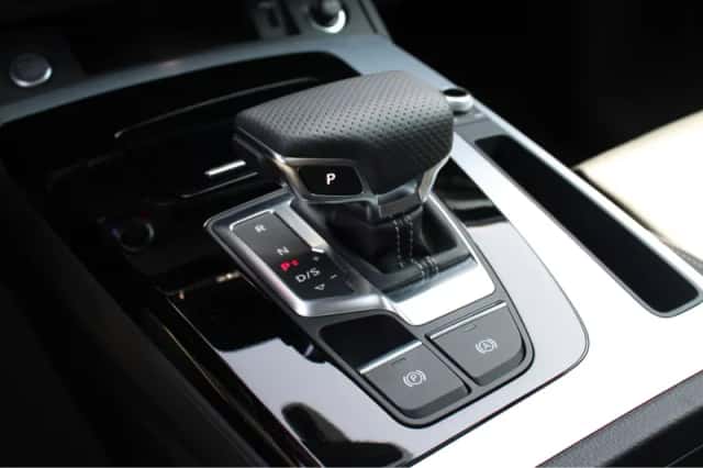 Audi Q5 (2024) thumbnail 33