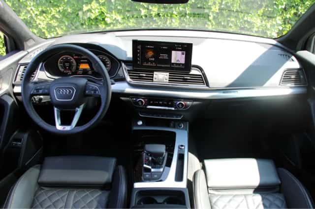 Audi Q5 (2024) thumbnail 5