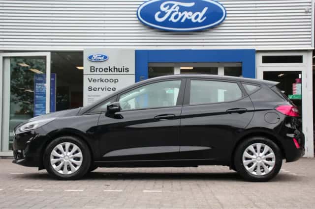 Ford Fiesta (2022) thumbnail 2