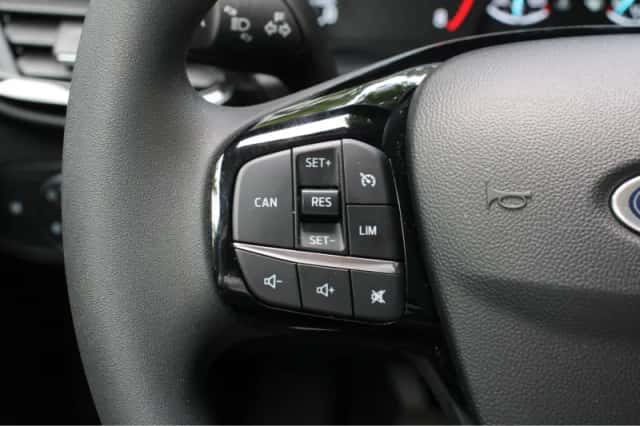 Ford Fiesta (2022) thumbnail 7