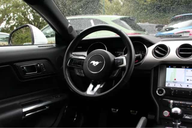 Ford Mustang (2017) thumbnail 7