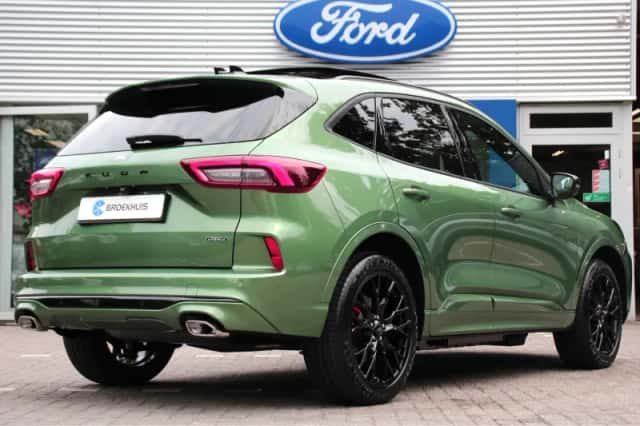 Ford Kuga (2025) thumbnail 3