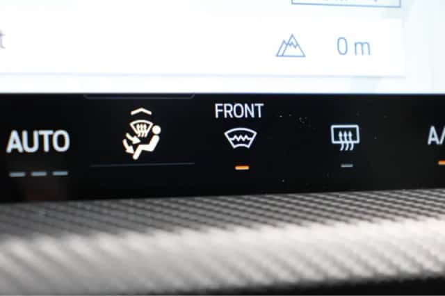 Ford Kuga (2025) thumbnail 11