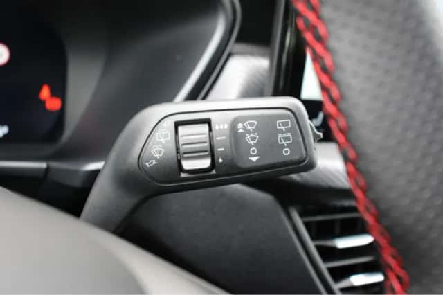 Ford Kuga (2025) thumbnail 18