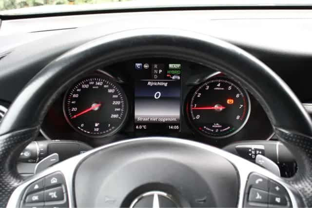 Mercedes-Benz GLC-Klasse (2018) thumbnail 13