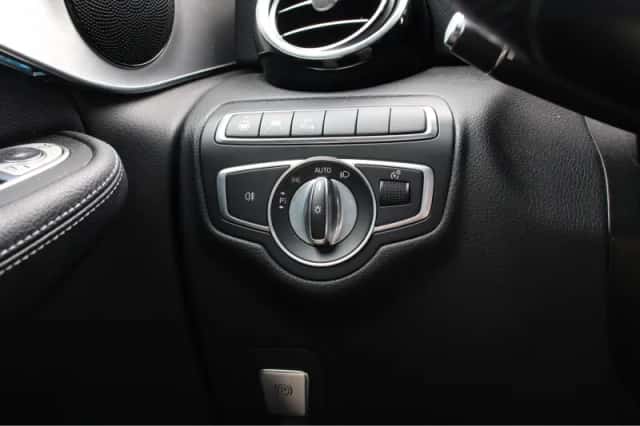Mercedes-Benz GLC-Klasse (2018) thumbnail 14
