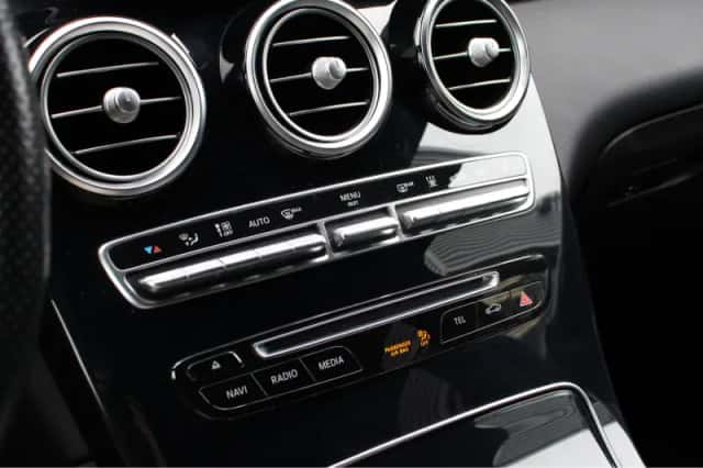 Mercedes-Benz GLC-Klasse (2018) thumbnail 21