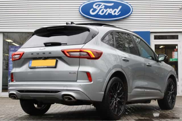 Ford Kuga (2025) thumbnail 3