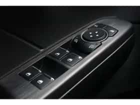 Ford Kuga (2025) thumbnail 24
