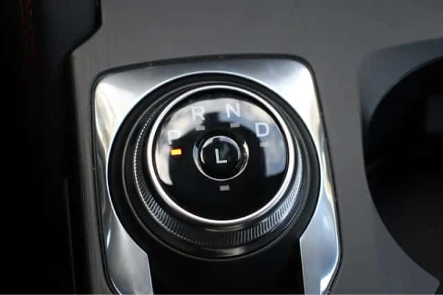 Ford Kuga (2025) thumbnail 33