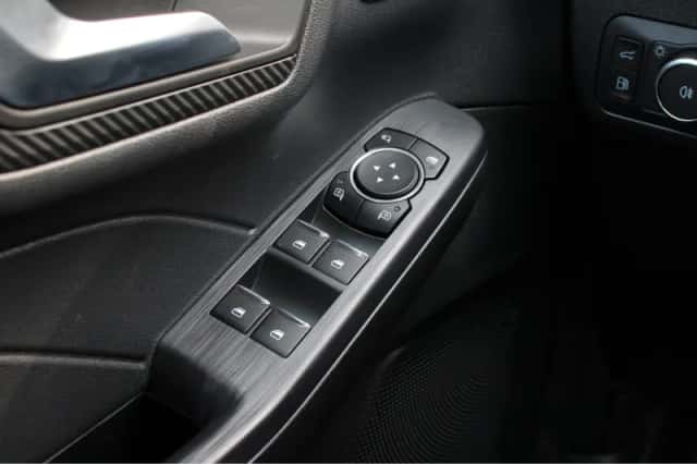 Ford Kuga (2026) thumbnail 23