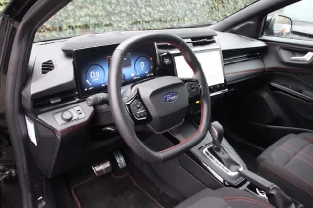 Ford Puma (2024) thumbnail 4