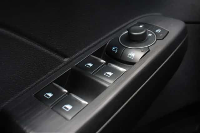 Ford Kuga (2023) thumbnail 20