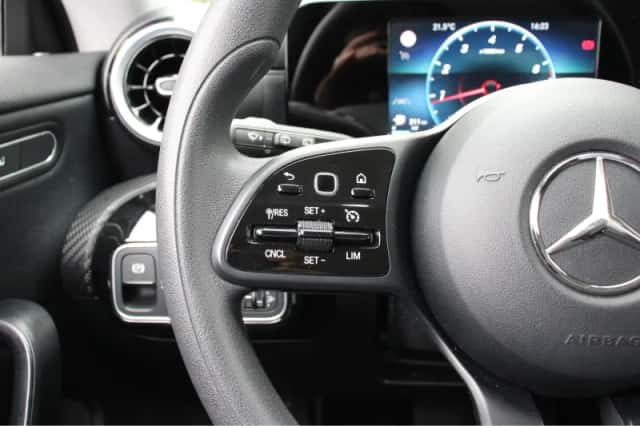 Mercedes-Benz CLA-Klasse (2022) thumbnail 12