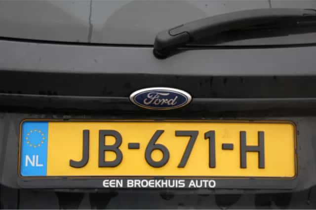 Ford Fiesta (2016) thumbnail 30