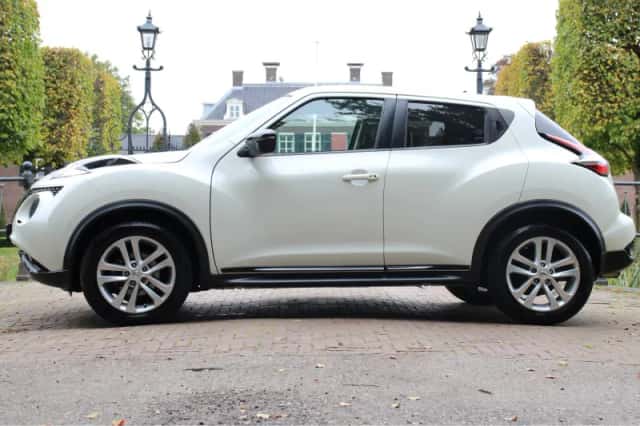 Nissan Juke (2019) thumbnail 2