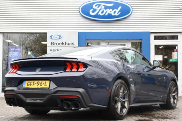 Ford Mustang (2024) thumbnail 3
