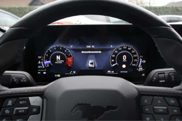 Ford Mustang (2024) thumbnail 23