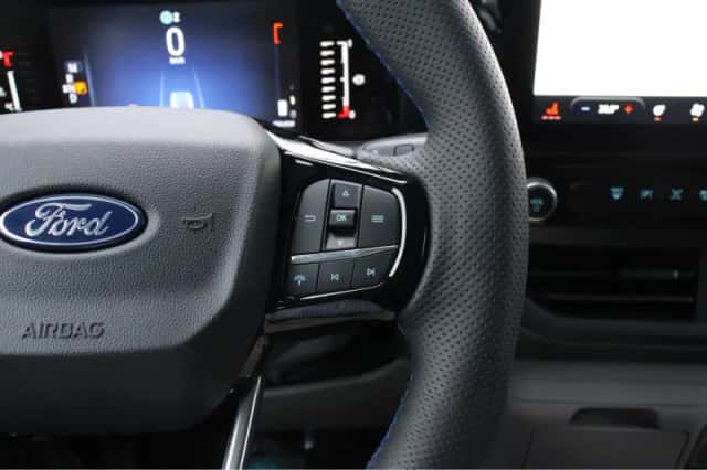 Ford Transit Custom (2024) thumbnail 12