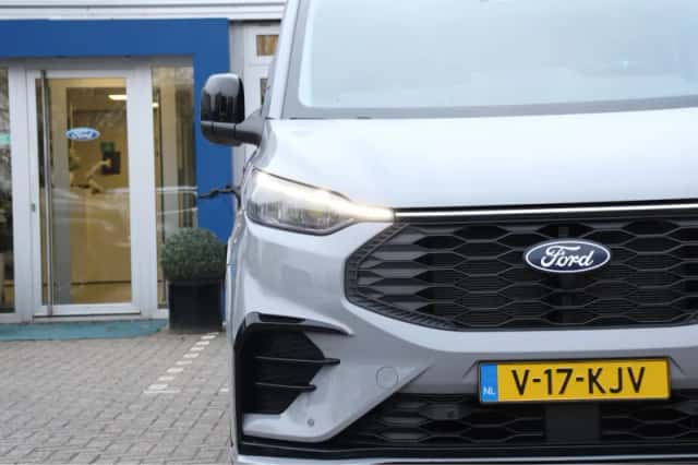 Ford Transit Custom (2024) thumbnail 34