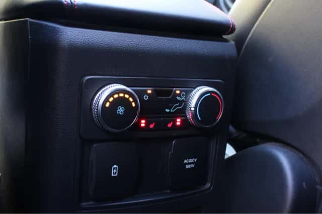 Ford Explorer (2019) thumbnail 35