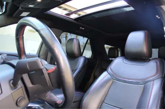 Ford Explorer (2019) thumbnail 8