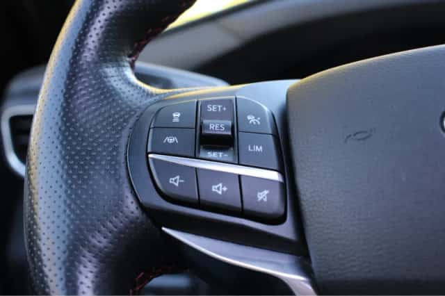 Ford Explorer (2019) thumbnail 10