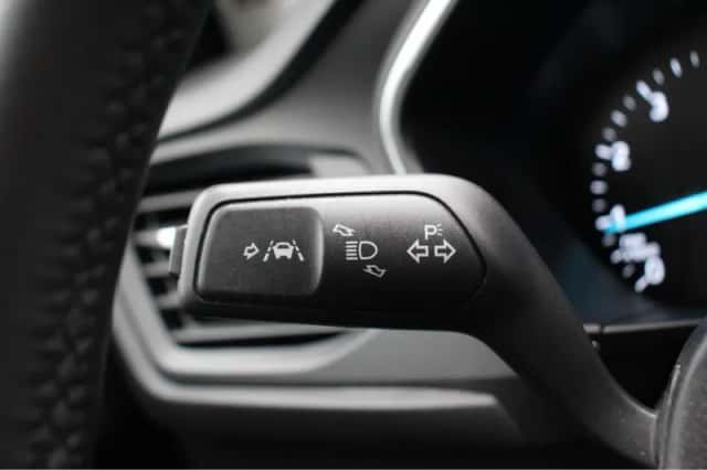 Ford Focus (2021) thumbnail 16