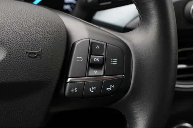 Ford Focus (2021) thumbnail 19