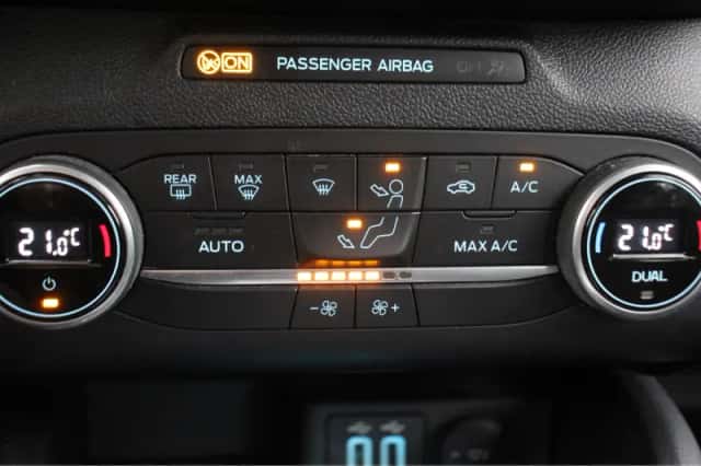 Ford Focus (2021) thumbnail 24